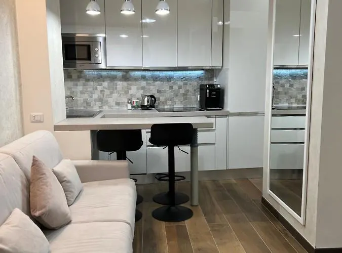 Residenza N&d Luxury דירה